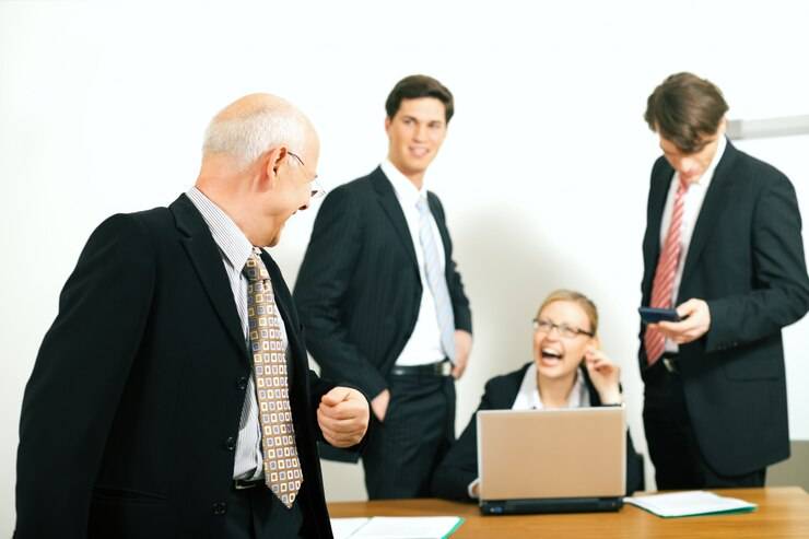 Руководитель и иерархия