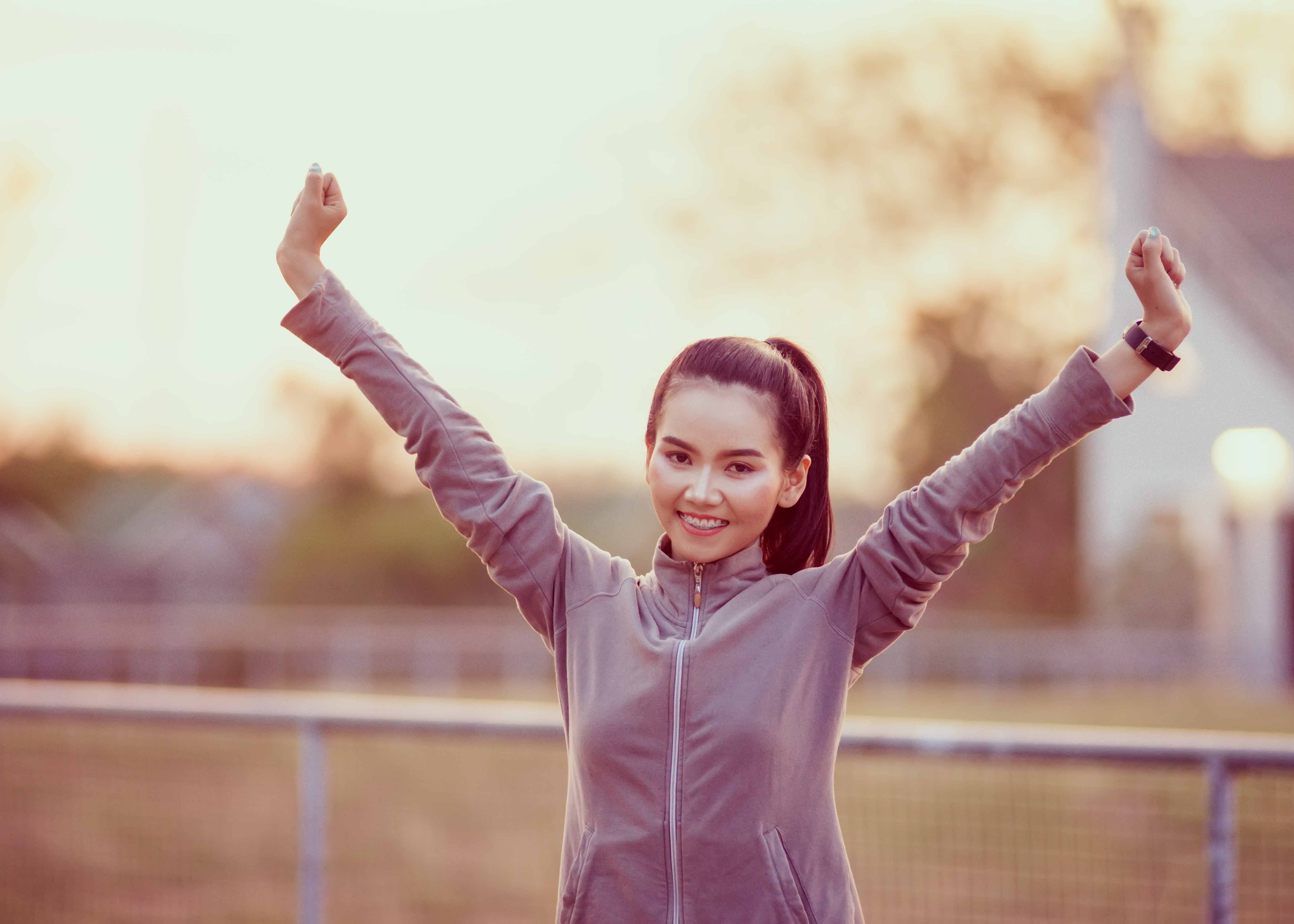 Включите физическую активность: зарядка для бодрости